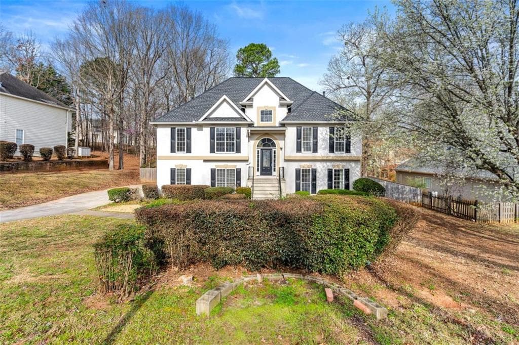5 bedroom, 3 bathroom single family residence sold at 113 Willow Hill Lane, Stockbridge, GA 30281