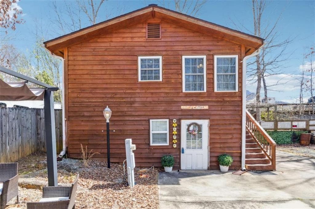 3 bedroom, 2 bathroom single family residence sold at 65 Bear Mountain Trail, Cleveland, GA 30528