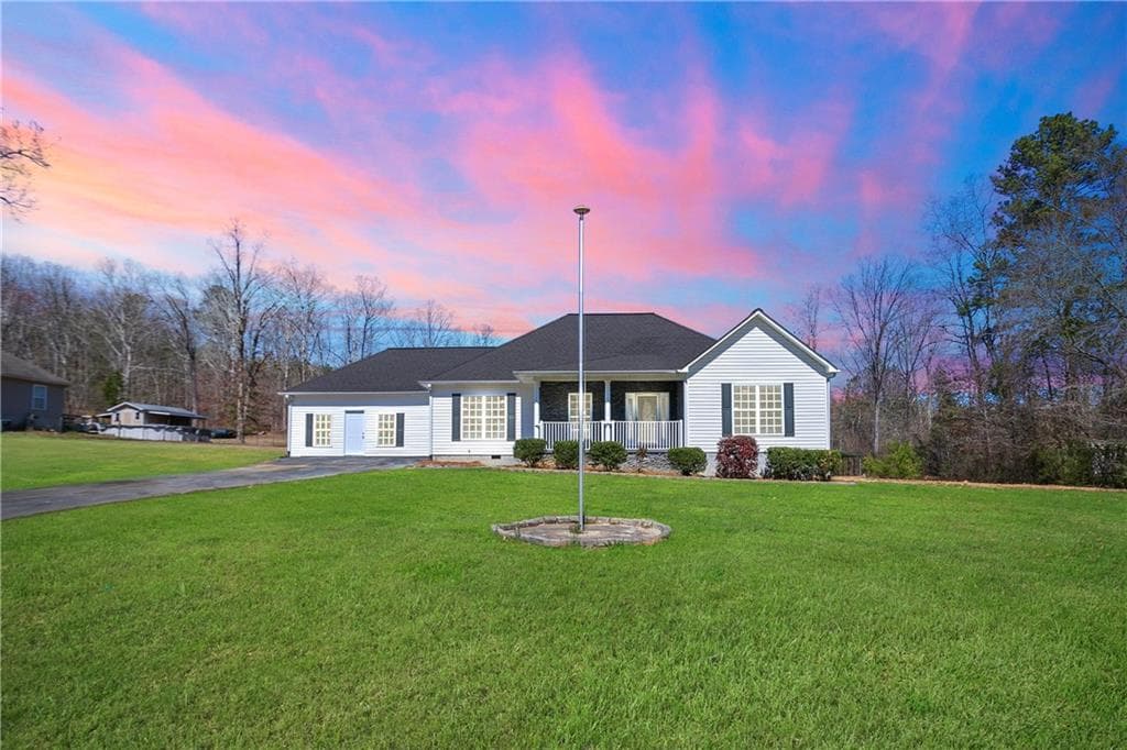 4 bedroom, 3 bathroom single family residence sold at 207 Cannon Road, Lyerly, GA 30730