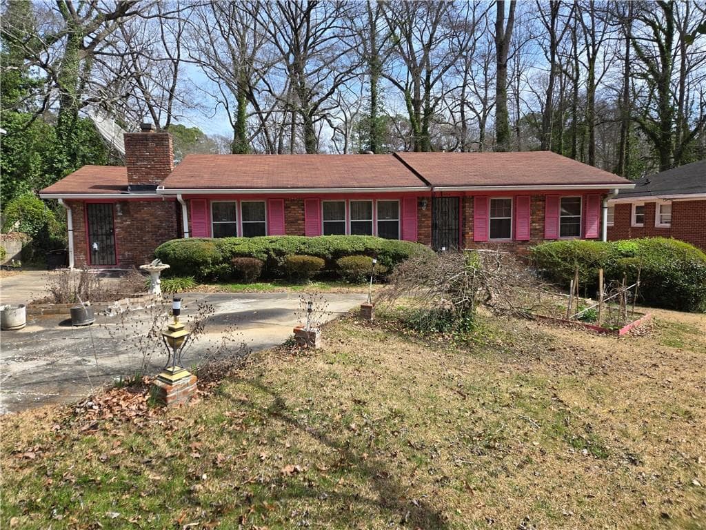 5 bedroom, 3 bathroom, 1,446 sq ft single family residence sold at 1404 Aniwaka Avenue, Atlanta, GA 30311