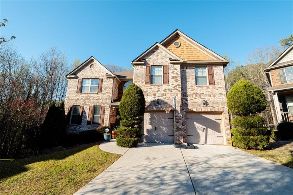 5 bedroom, 4 bathroom, 3,093 sq ft single family residence sold at 3196 MOON STONE Lane, Snellville, GA 30039