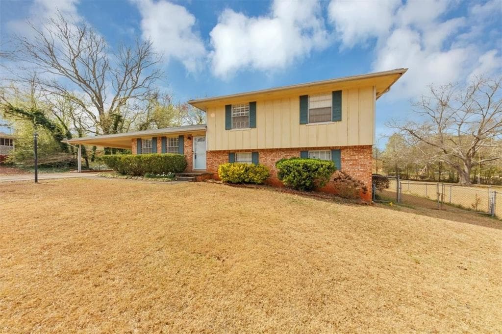 3 bedroom, 2 bathroom single family residence sold at 7455 Innes Street, Riverdale, GA 30274