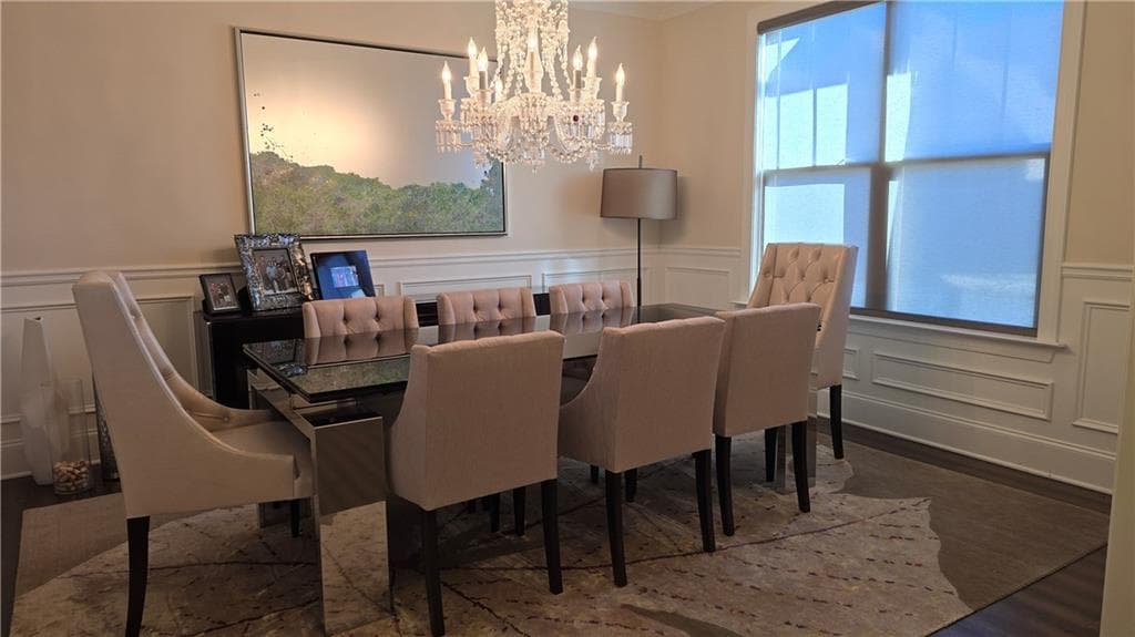 5 bedroom, 5 bathroom, 3,740 sq ft single family residence for sale at 112 Austin Drive, Sandy Springs, GA 30328 — photo 5