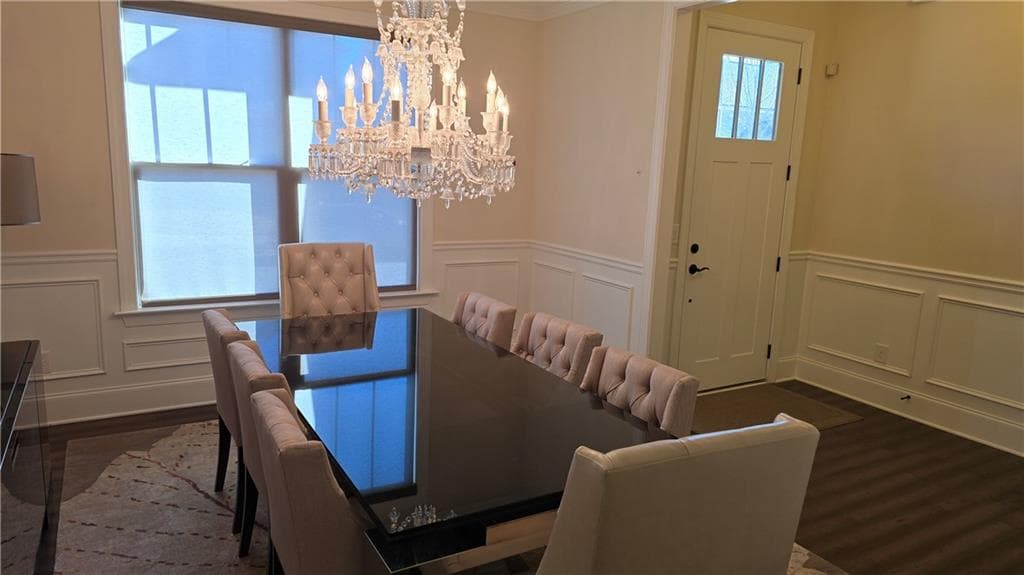 5 bedroom, 5 bathroom, 3,740 sq ft single family residence for sale at 112 Austin Drive, Sandy Springs, GA 30328 — photo 9