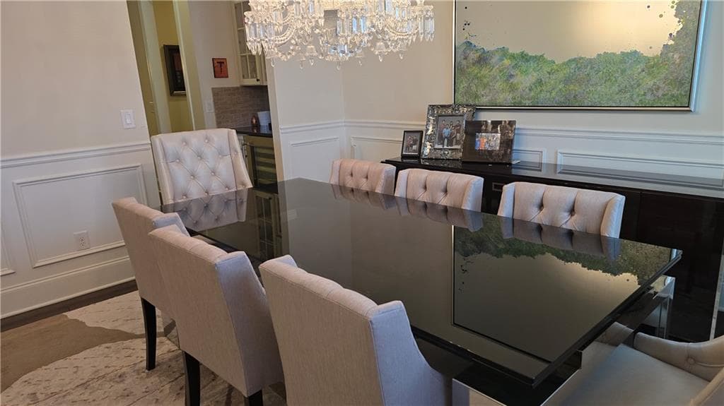 5 bedroom, 5 bathroom, 3,740 sq ft single family residence for sale at 112 Austin Drive, Sandy Springs, GA 30328 — photo 10