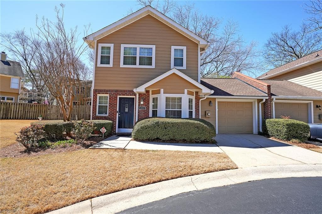 2 bedroom, 3 bathroom townhouse sold at 103 Powell Cove, Decatur, GA 30030