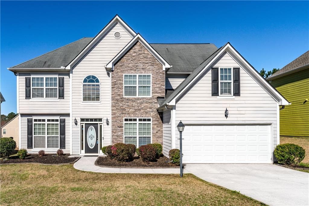 4 bedroom, 3 bathroom single family residence sold at 2373 Shady Maple Lane, Loganville, GA 30052