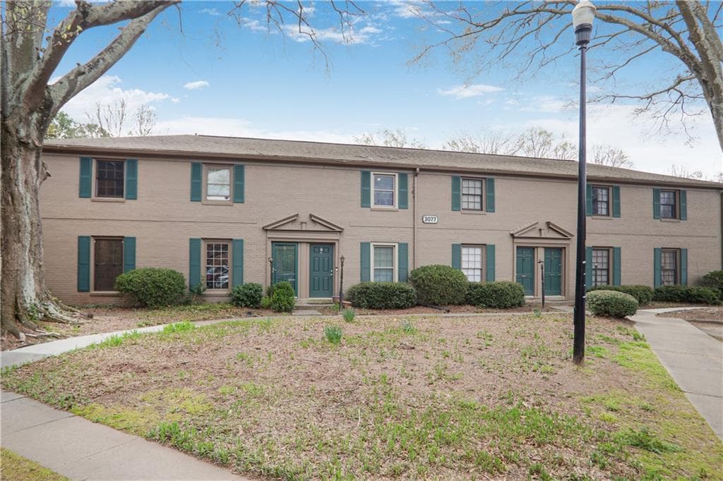 2 bedroom, 2 bathroom, 960 sq ft condominium sold at 3077 Colonial Way F, Atlanta, GA 30341