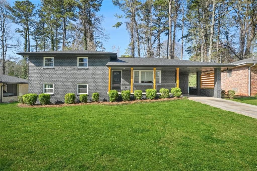 4 bedroom, 3 bathroom single family residence sold at 3048 SAN JOSE Drive, Decatur, GA 30032