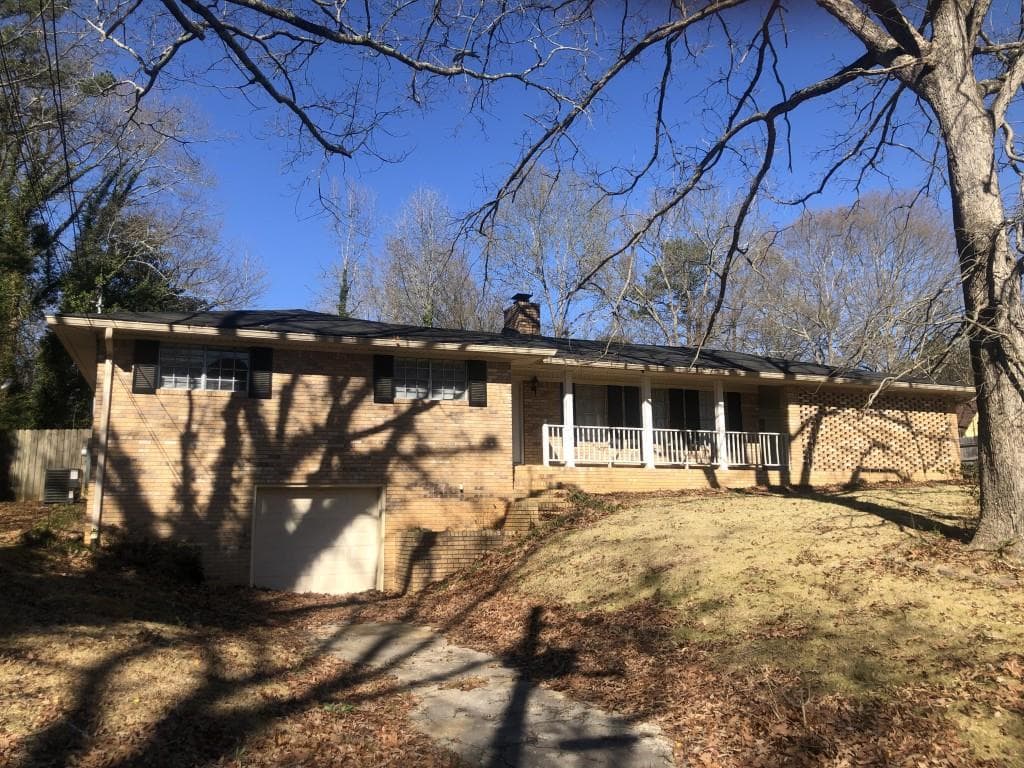 3 bedroom, 2 bathroom single family residence sold at 1731 Dogwood Trail, Douglasville, GA 30134