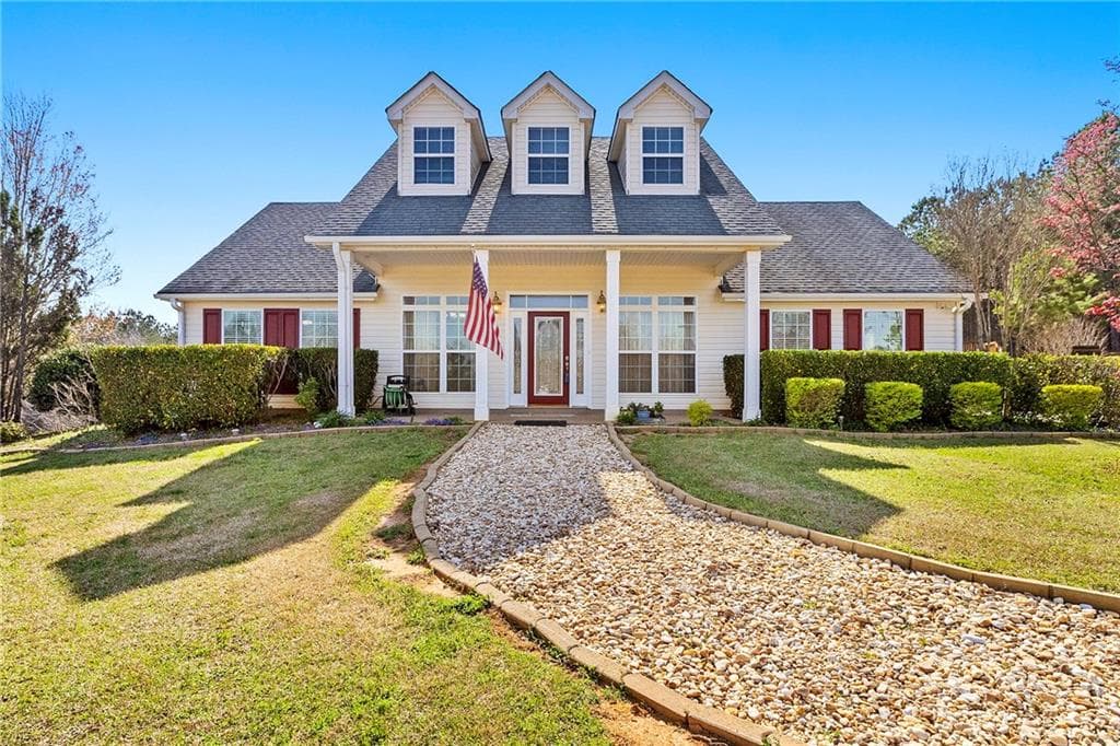 3 bedroom, 3 bathroom single family residence sold at 456 Van Morrison Road, Monticello, GA 31064