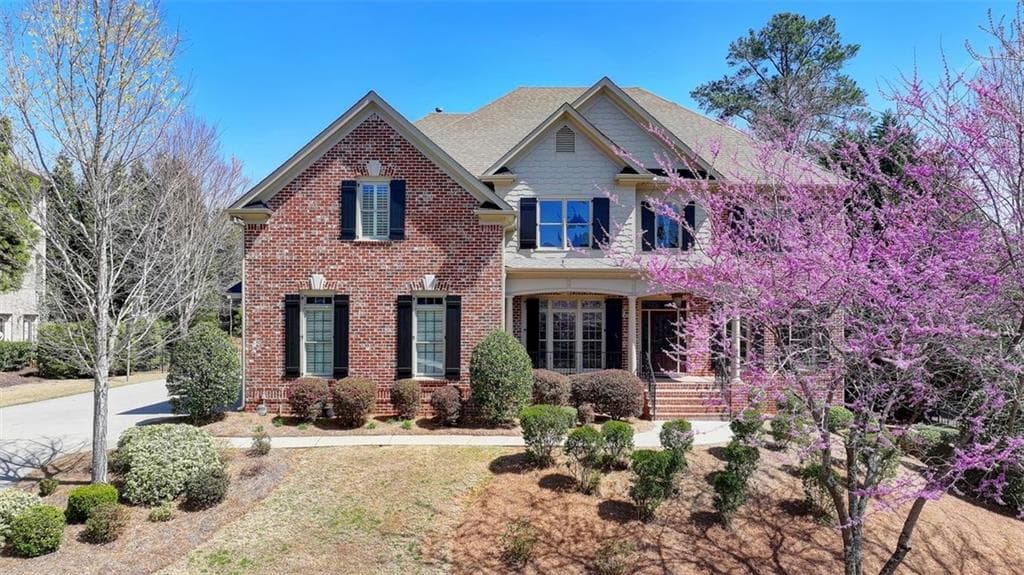 5 bedroom, 6 bathroom single family residence sold at 8630 Valderama Drive, Duluth, GA 30097