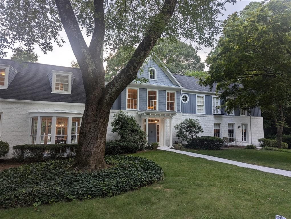 5 bedroom, 6 bathroom single family residence sold at 499 Johnson Ferry Road, Atlanta, GA 30328