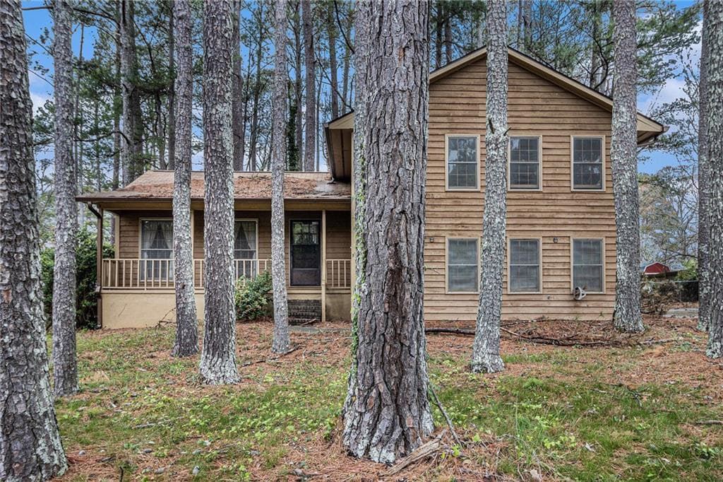 3 bedroom, 2 bathroom single family residence sold at 444 Wellington Way, Jonesboro, GA 30238