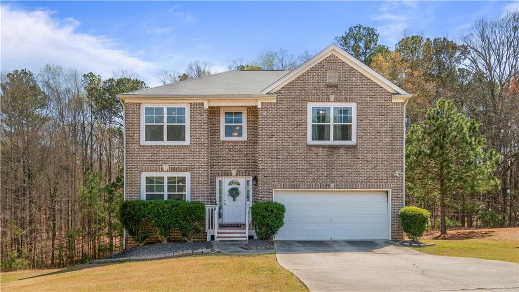 4 bedroom, 3 bathroom single family residence sold at 2160 Liberty Heights, Fairburn, GA 30213