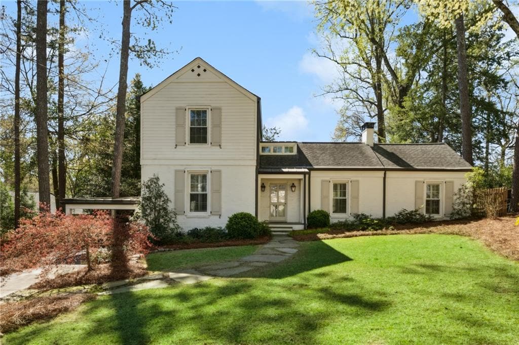 3 bedroom, 2 bathroom single family residence sold at 1941 Greystone Road, Atlanta, GA 30318