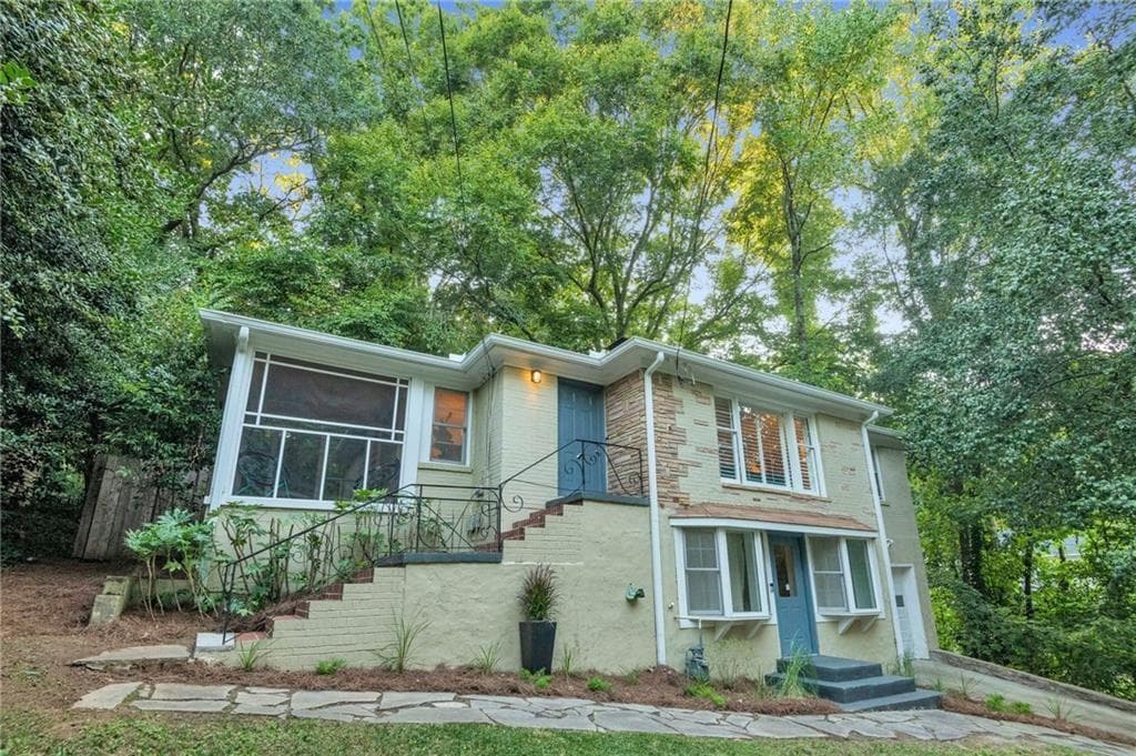 4 bedroom, 2 bathroom, 2,320 sq ft single family residence sold at 656 Channing Drive, Atlanta, GA 30318