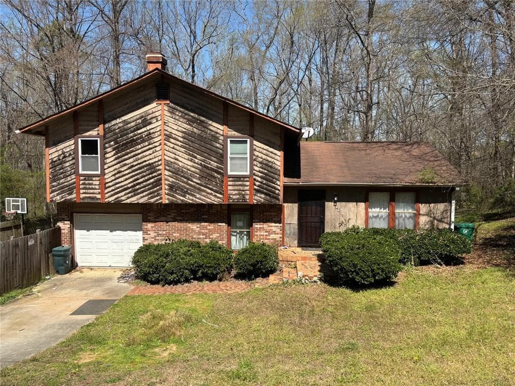 3 bedroom, 2 bathroom single family residence sold at 3988 Chimney Ridge Drive, Ellenwood, GA 30294
