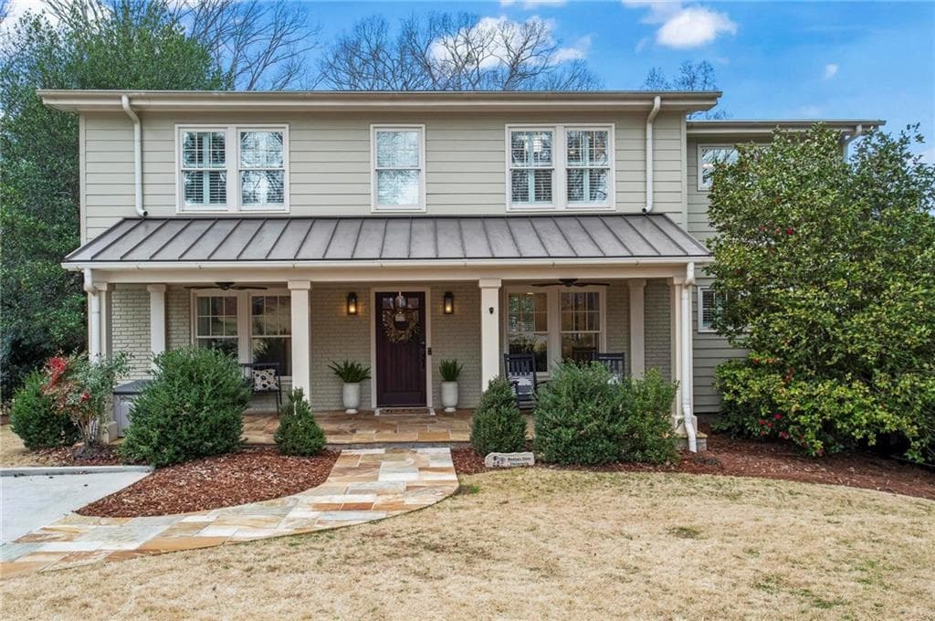 4 bedroom, 3 bathroom single family residence sold at 2859 Ridgemore Road, Atlanta, GA 30318