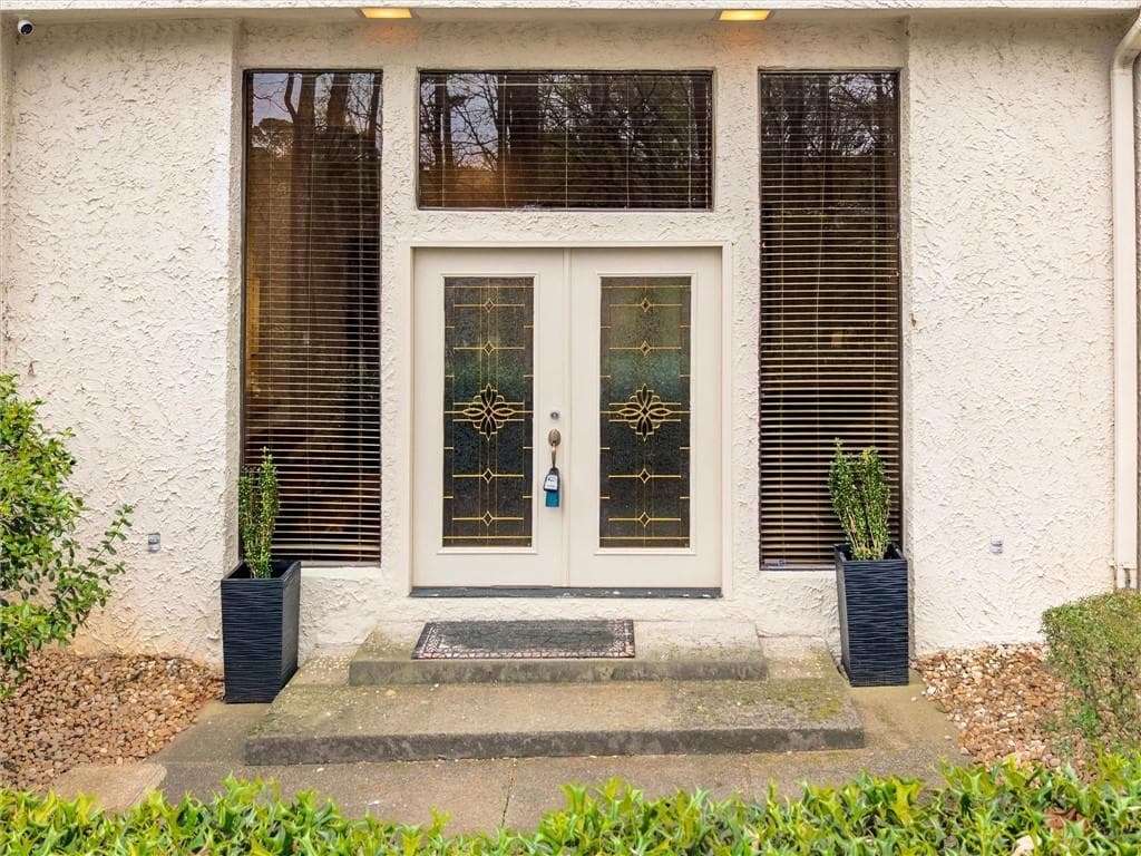 4 bedroom, 4 bathroom single family residence sold at 2056 Silversmith Lane, Smoke Rise, GA 30087