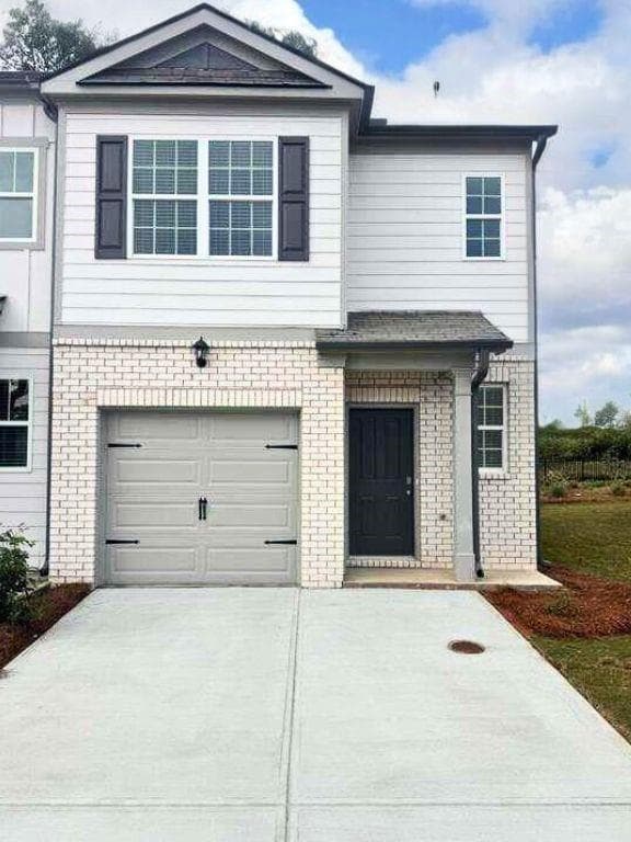 3 bedroom, 3 bathroom townhouse sold at 5897 Mattan Trail 67, Lithonia, GA 30058