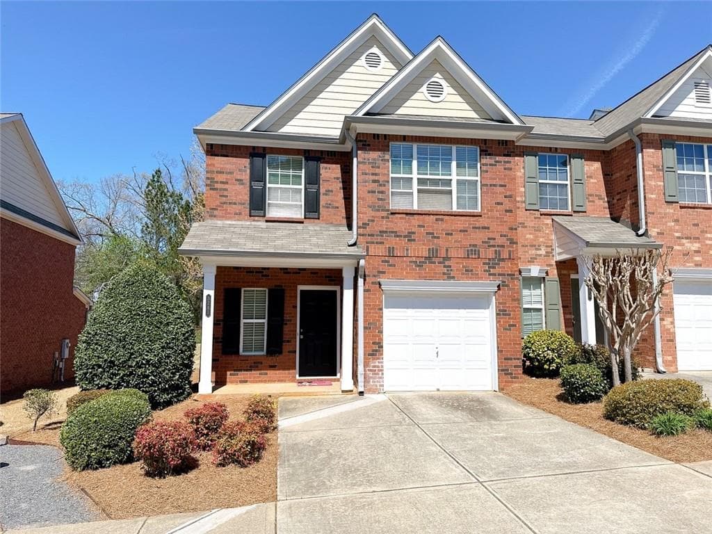 3 bedroom, 3 bathroom condominium sold at 3781 Pleasant Oaks Drive, Lawrenceville, GA 30044