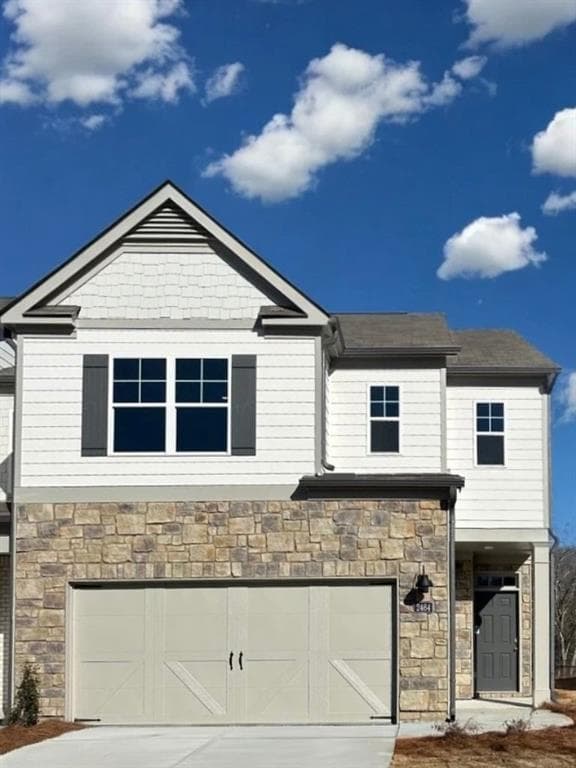 3 bedroom, 3 bathroom townhouse sold at 2464 Bayberry Street, Acworth, GA 30101