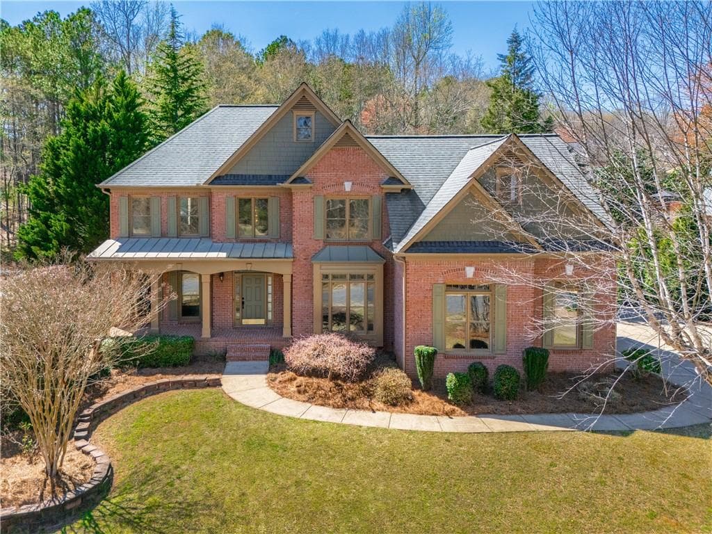 5 bedroom, 4 bathroom single family residence sold at 2025 Fairway Crossing Drive, Woodstock, GA 30188