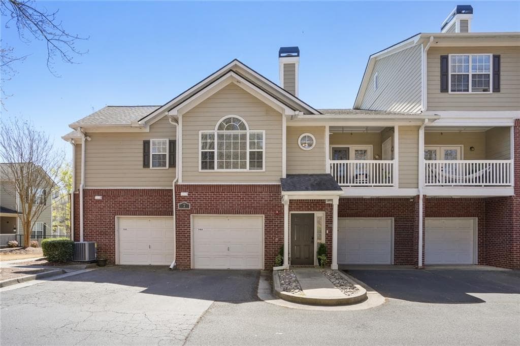 2 bedroom, 2 bathroom townhouse sold at 7104 Woodland Lane, Alpharetta, GA 30009