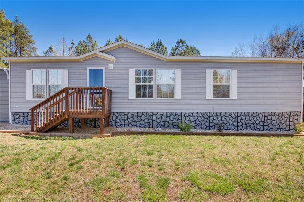 3 bedroom, 2 bathroom single family residence sold at 477 Arthur Seabolt Road, Cleveland, GA 30528