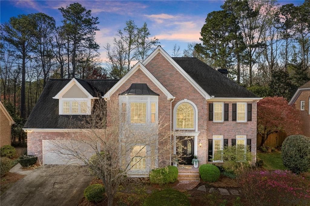 5 bedroom, 5 bathroom single family residence sold at 3300 Greencastle Chase, Marietta, GA 30062