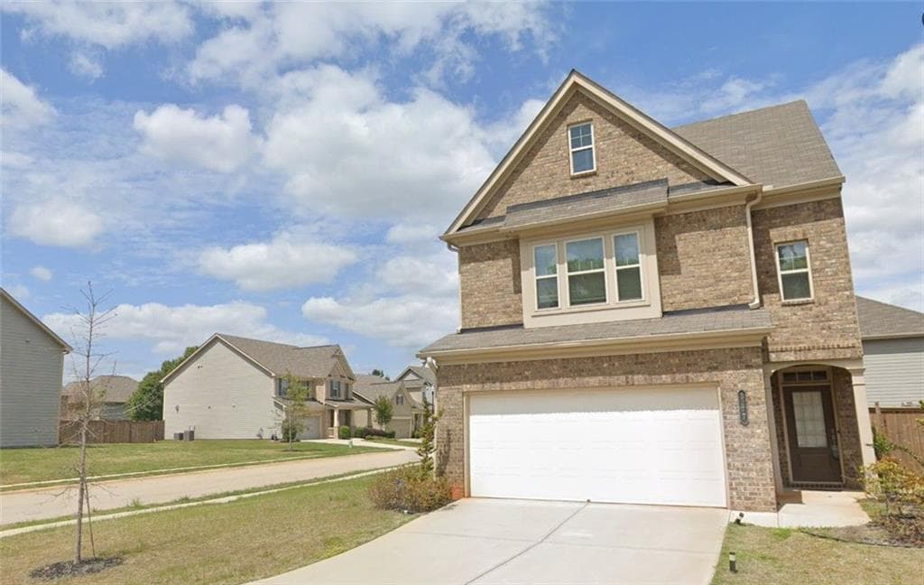 3 bedroom, 3 bathroom, 1,994 sq ft single family residence for sale at 3277 Baylor Circle, Mcdonough, GA 30253 — photo 2