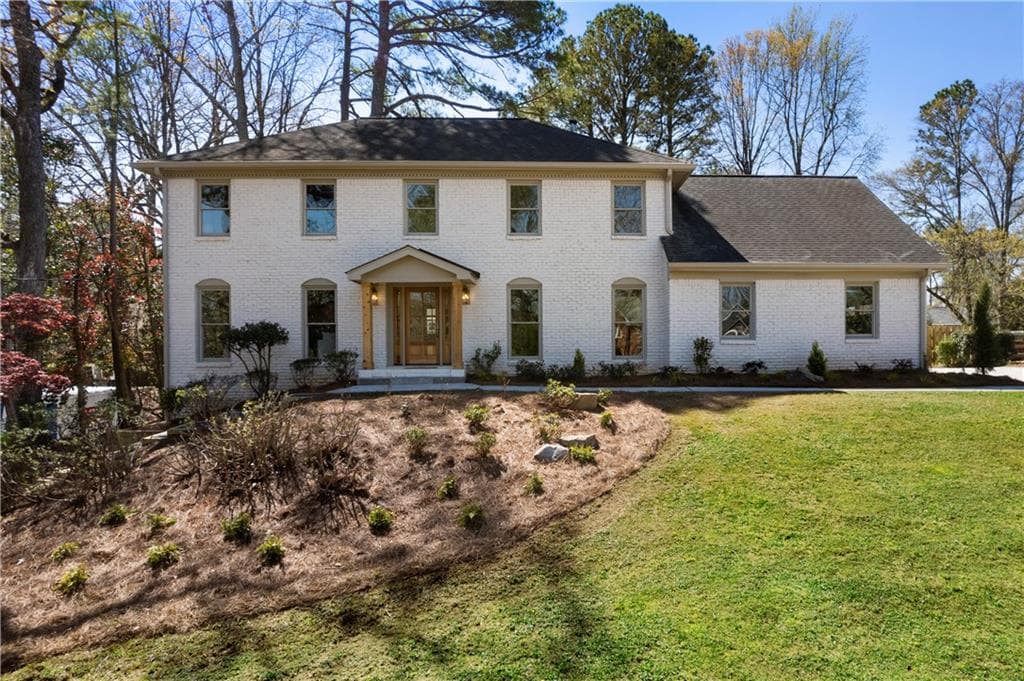 4 bedroom, 4 bathroom single family residence sold at 2363 Welton Place, Atlanta, GA 30338