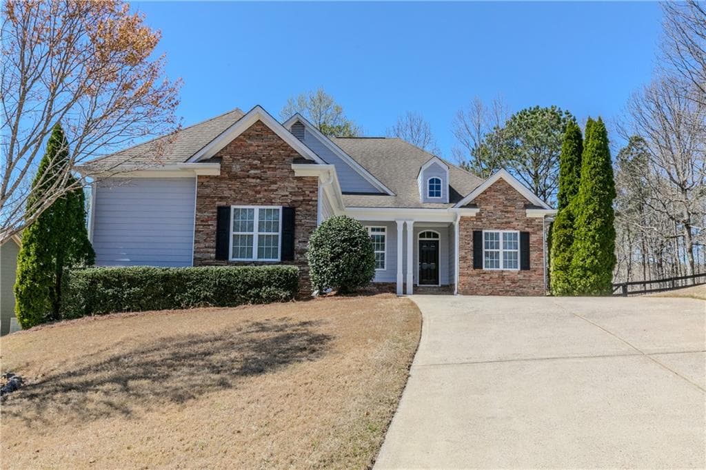 5 bedroom, 4 bathroom single family residence sold at 29 Roberson Drive, Cartersville, GA 30121