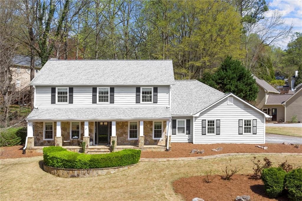 4 bedroom, 3 bathroom single family residence sold at 4496 Windsor Oaks Drive, Marietta, GA 30066
