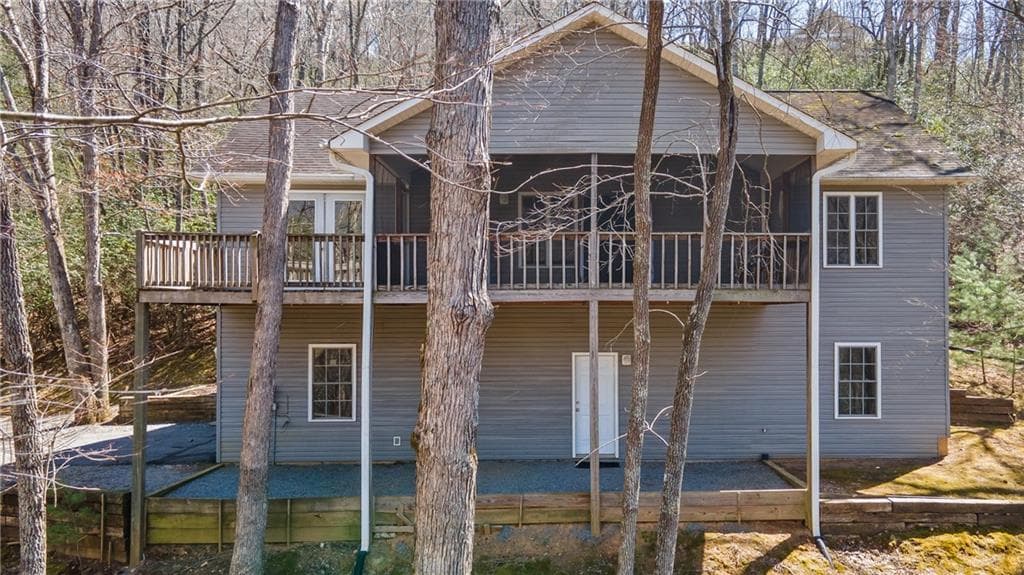 3 bedroom, 3 bathroom single family residence sold at 781 Fox Road, Hiawassee, GA 30546