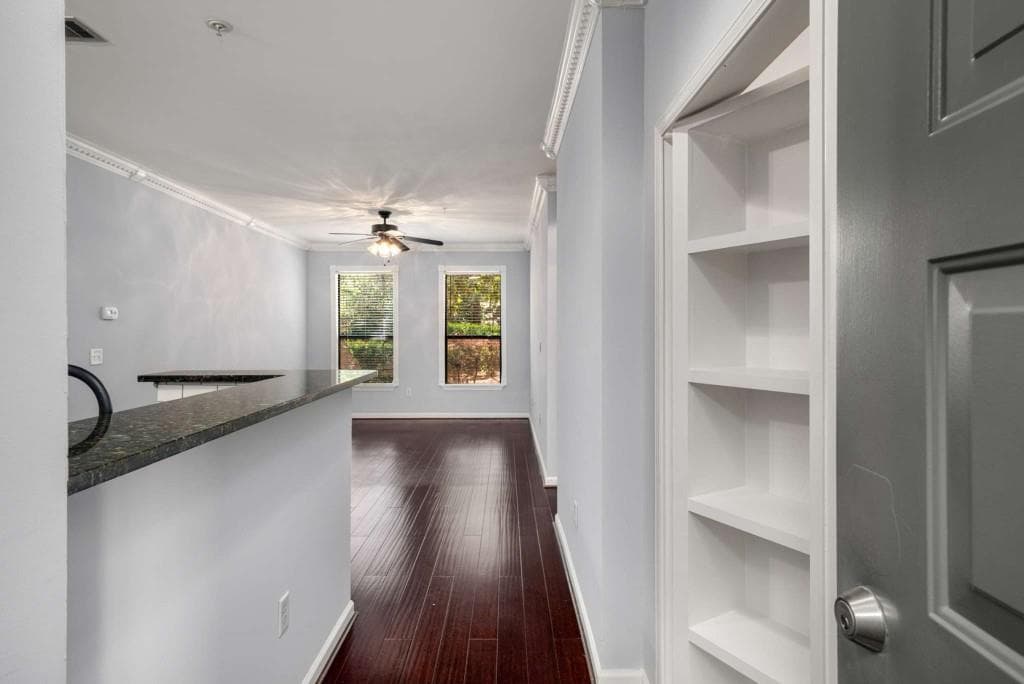 2 bedroom, 2 bathroom condominium sold at 821 Ralph Mcgill Boulevard 2210, Atlanta, GA 30306