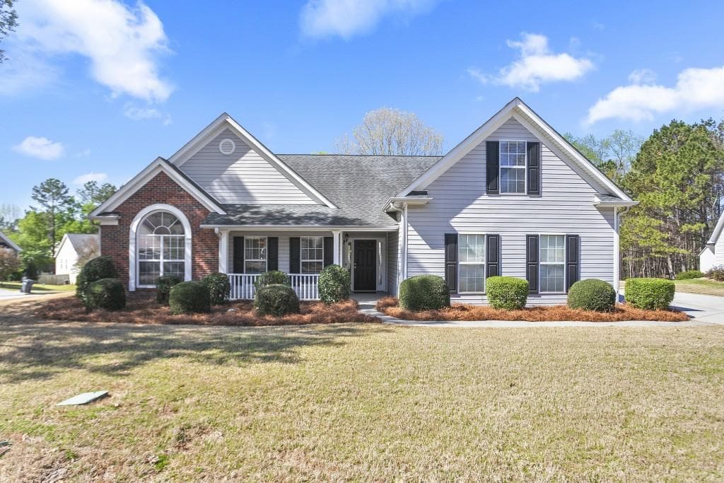 3 bedroom, 2 bathroom single family residence sold at 1056 Fern Valley Way, Dacula, GA 30019