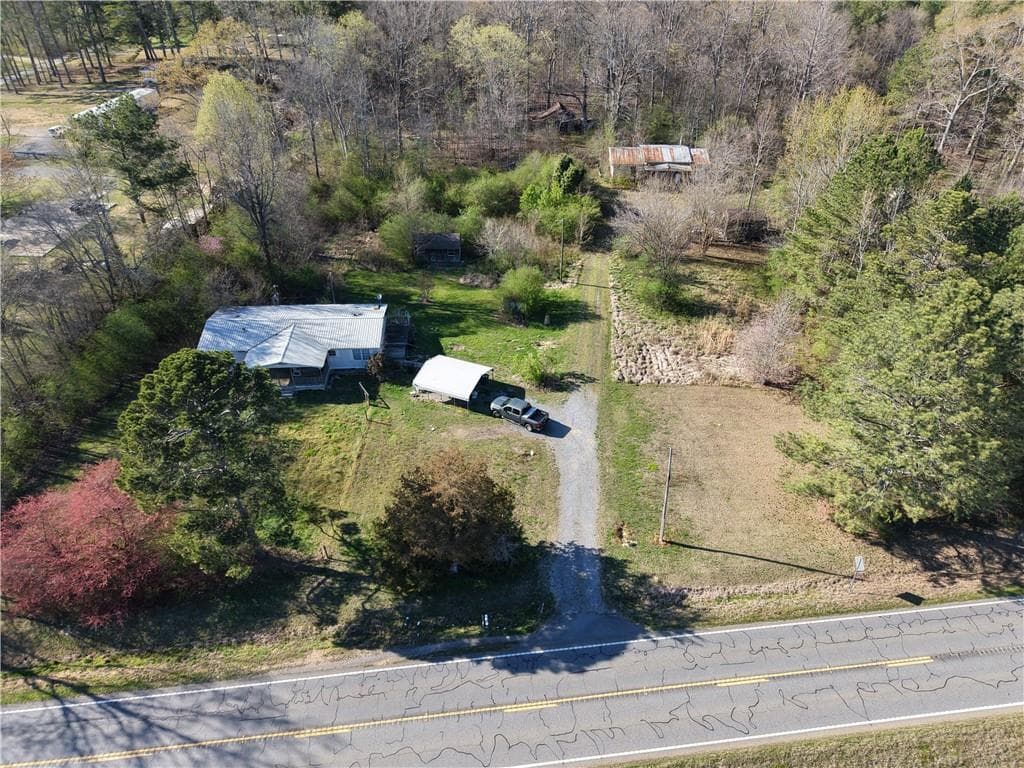 3 bedroom, 2 bathroom single family residence sold at 2870 Chatsworth Highway, Calhoun, GA 30701