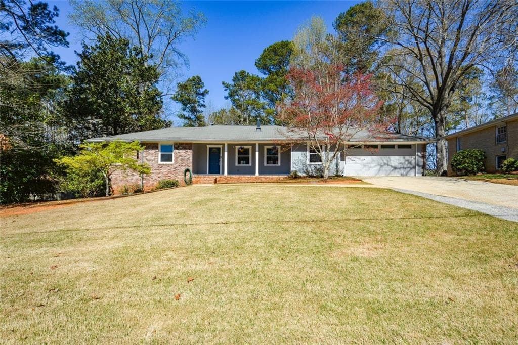 3 bedroom, 2 bathroom single family residence sold at 1564 Pedro Drive, Mableton, GA 30126