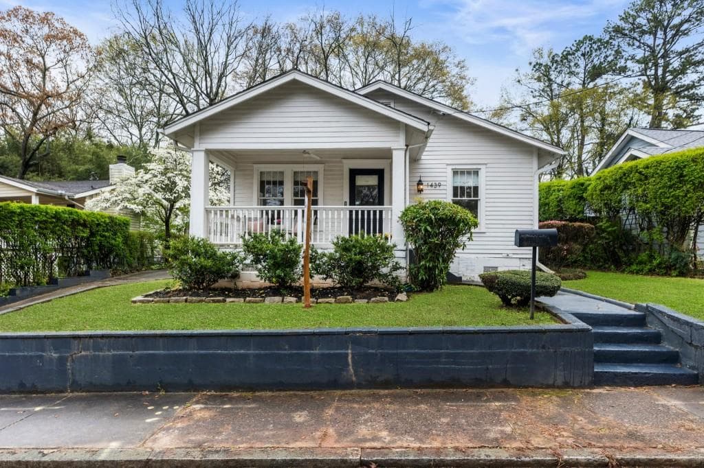 3 bedroom, 2 bathroom single family residence sold at 1439 Van Epps Avenue, Atlanta, GA 30316