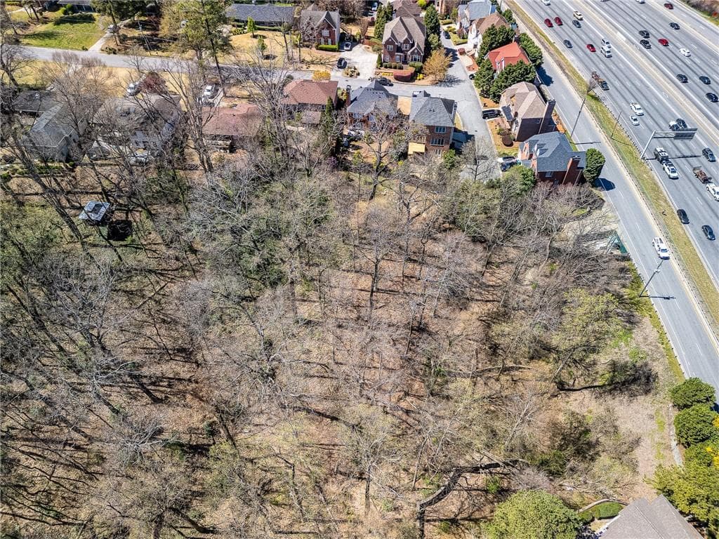60,920 sq ft single family residence for sale at 1734 Summit Glen, Atlanta, GA 30329 — photo 7