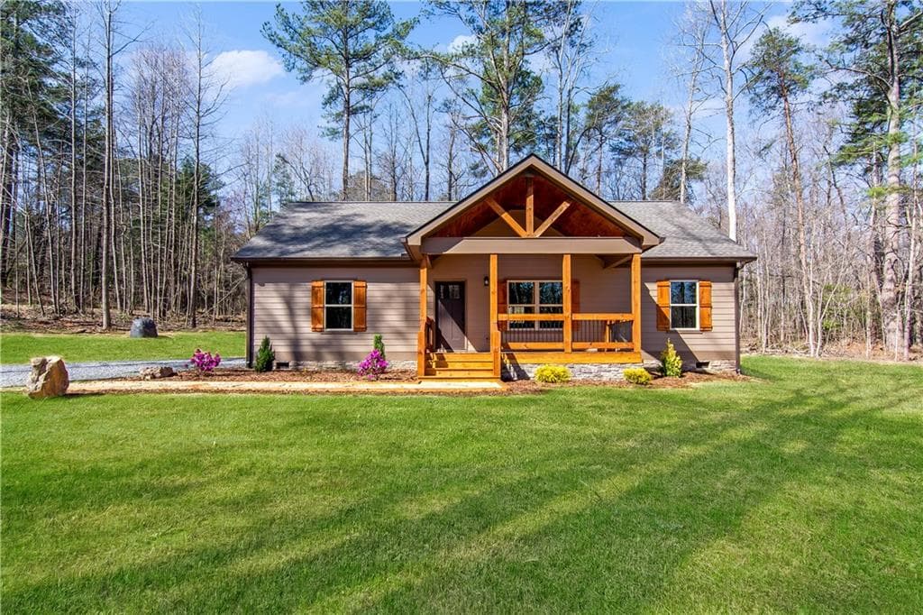 3 bedroom, 2 bathroom single family residence sold at 567 Tyler Dr, Talking Rock, GA 30175