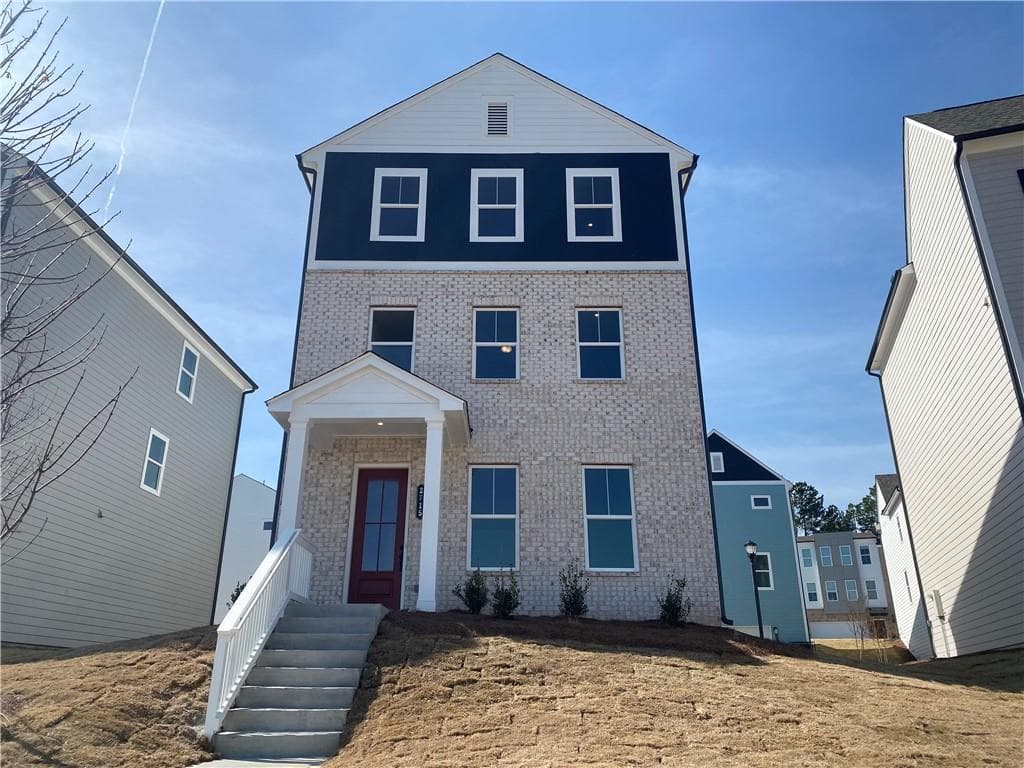 4 bedroom, 4 bathroom single family residence sold at 2715 Stream Valley Lane NW Circle, Atlanta, GA 30318