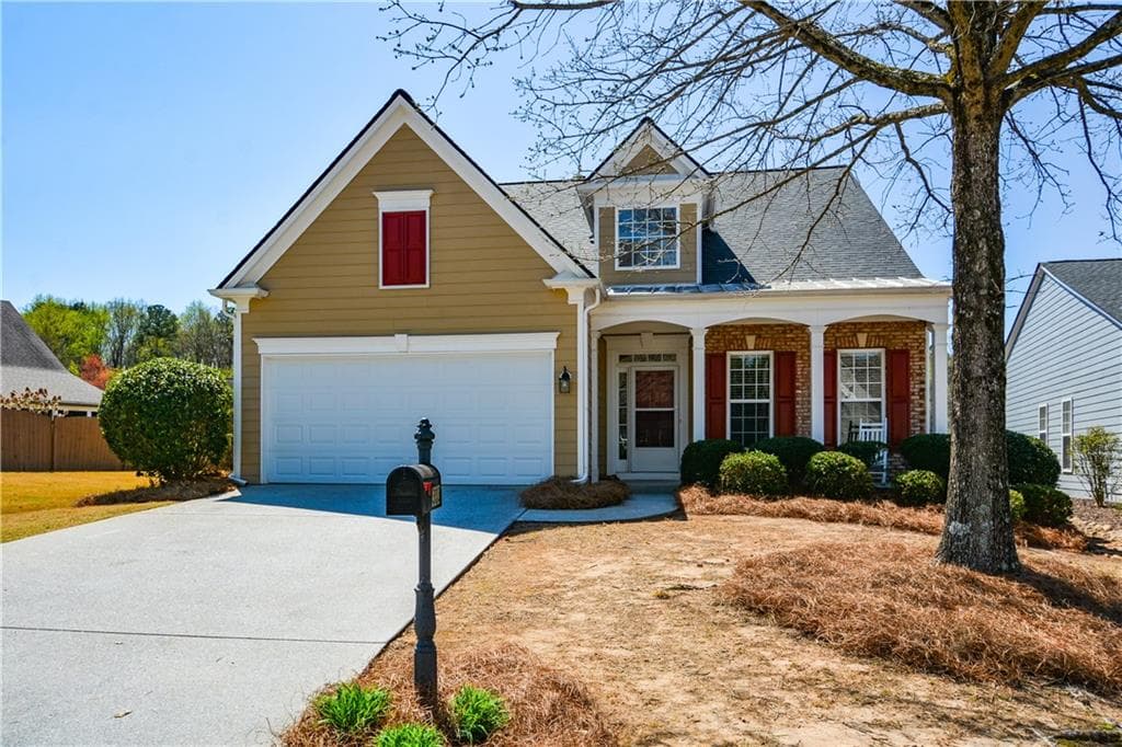 3 bedroom, 3 bathroom single family residence sold at 303 Dexter Drive, Woodstock, GA 30188