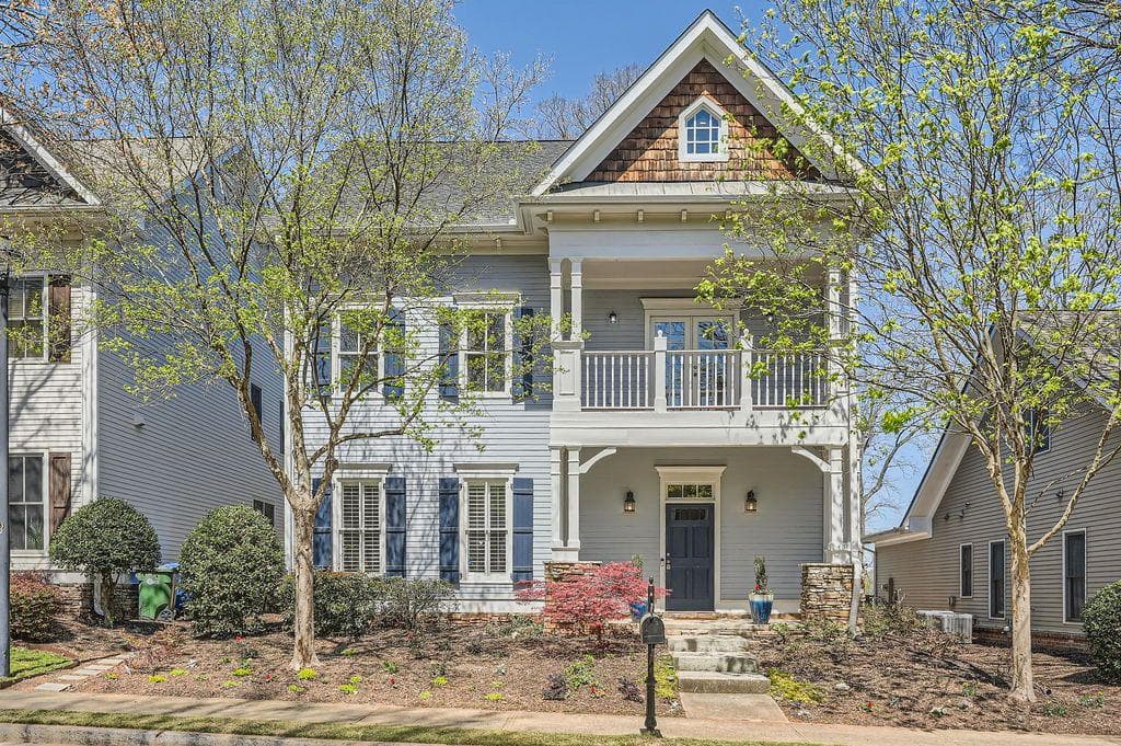 4 bedroom, 3 bathroom single family residence sold at 489 CARTER Avenue, Atlanta, GA 30317