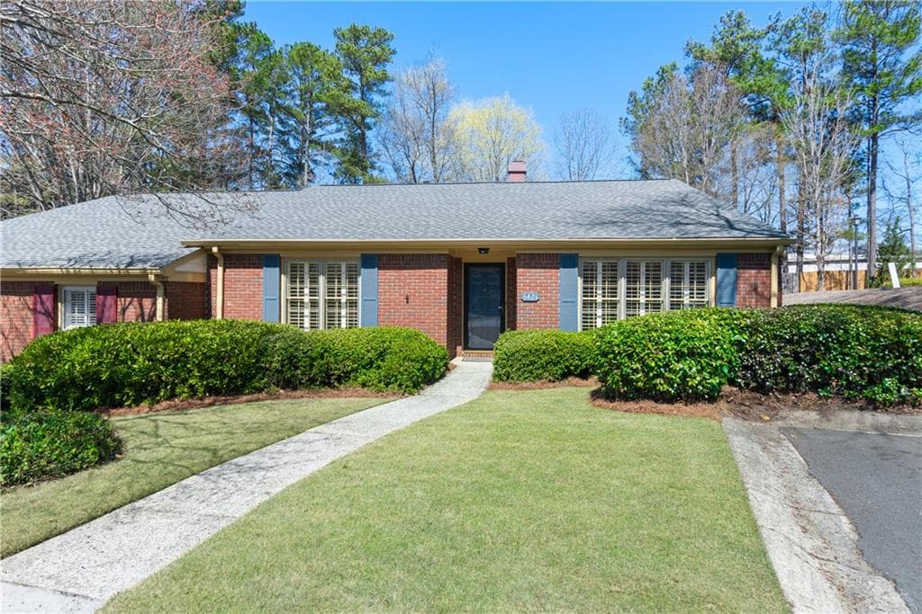 6421 Deerings Lane, Peachtree Corners, GA 30092 — most recent listing photo