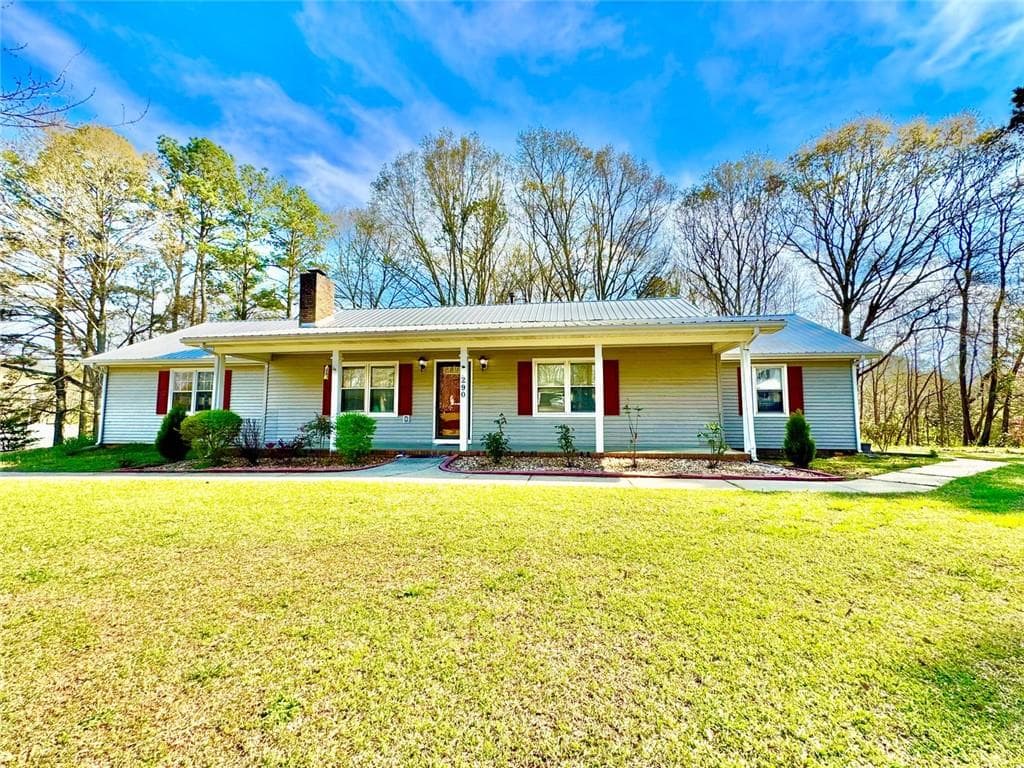 3 bedroom, 2 bathroom single family residence sold at 290 Timber Ridge Trail, Carrollton, GA 30117