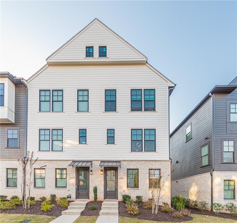 6569 Beacon Drive, Sandy Springs, GA 30328 — most recent listing photo