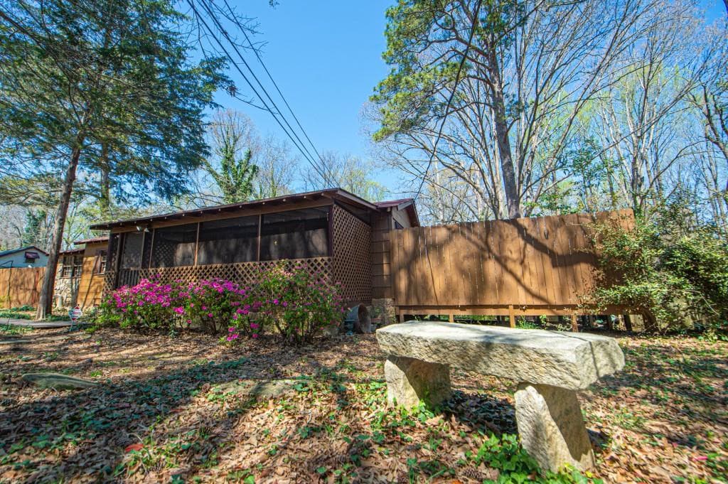 2 bedroom, 1 bathroom single family residence sold at 4458 Highland Road, Decatur, GA 30035